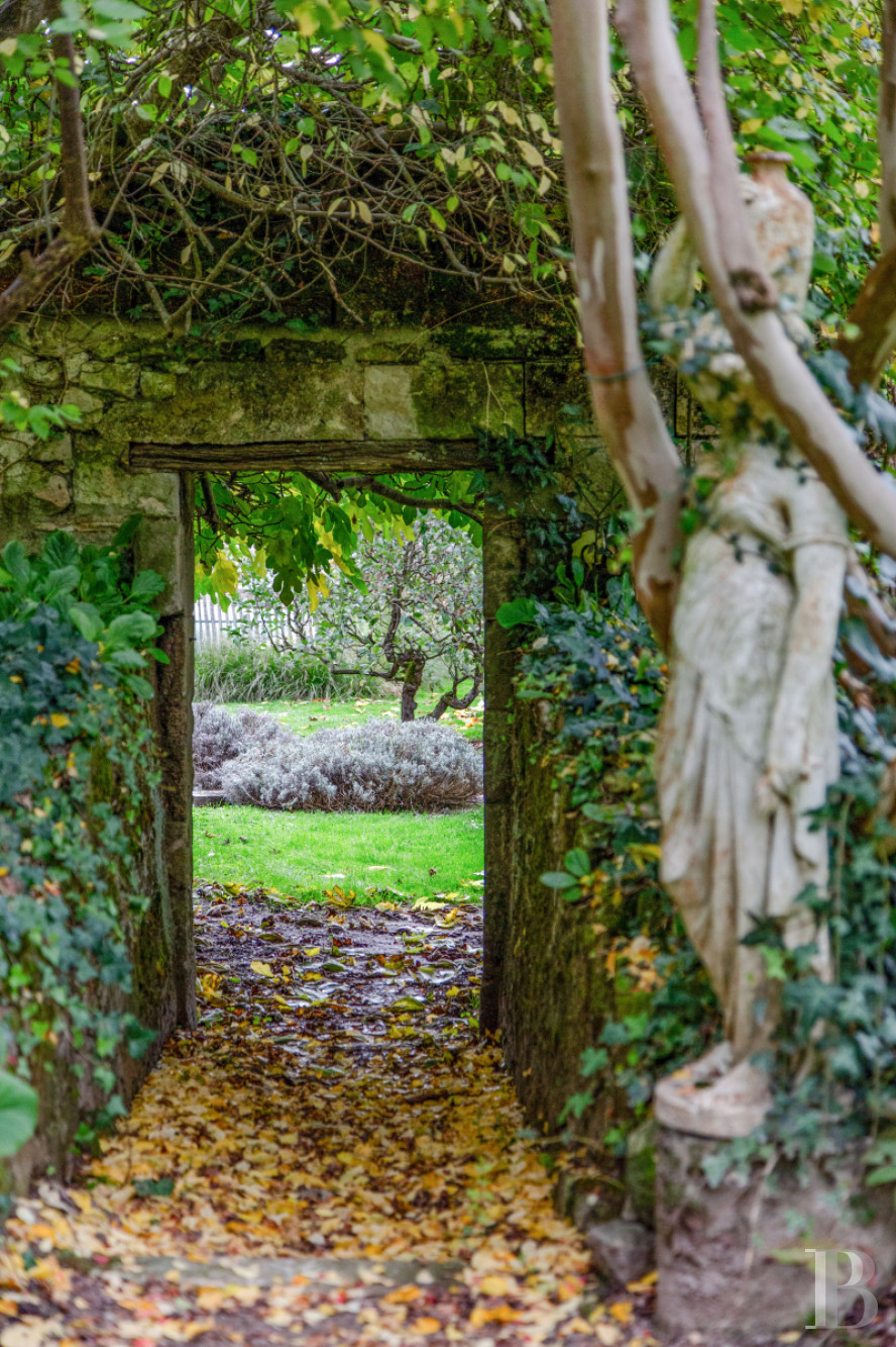 En Anjou, à l’ouest de Saumur,  un ancien presbytère du 18e siècle en bord de Loire pour de calmes séjours - photo  n°8